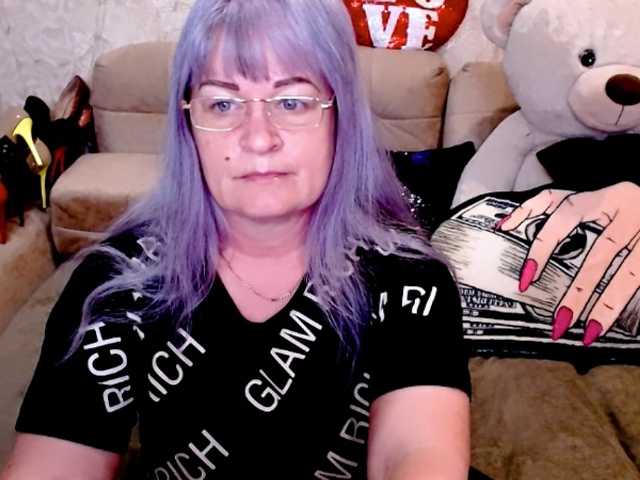 siberianberry's BongaCams show and profile