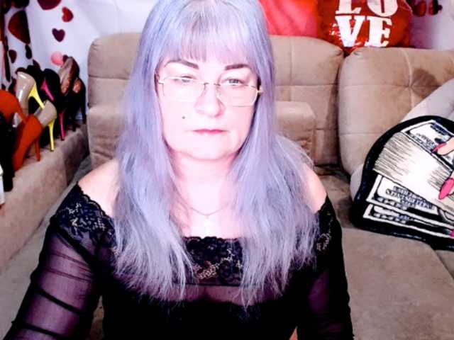 siberianberry's BongaCams show and profile