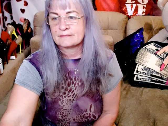 siberianberry's BongaCams show and profile