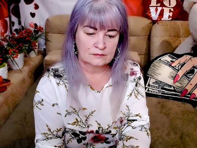 siberianberry's BongaCams show and profile