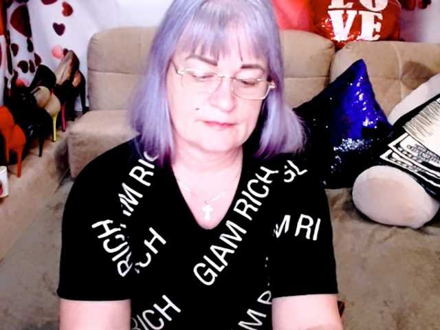 siberianberry's BongaCams show and profile