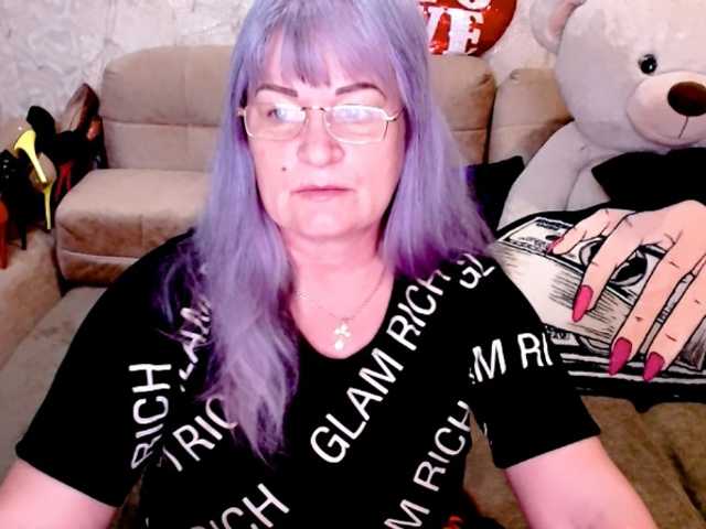 siberianberry's BongaCams show and profile