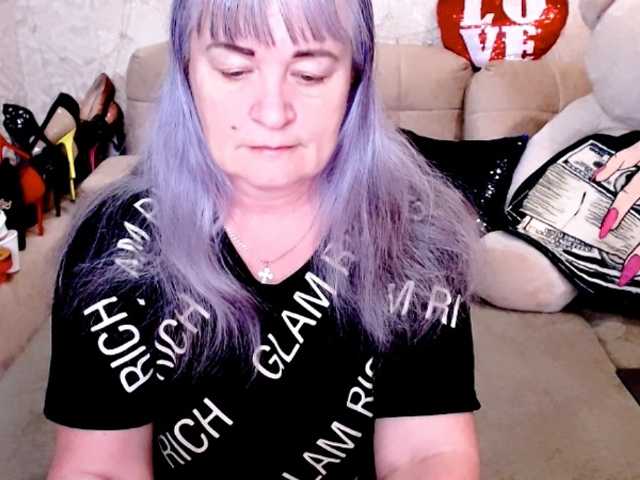 siberianberry's BongaCams show and profile