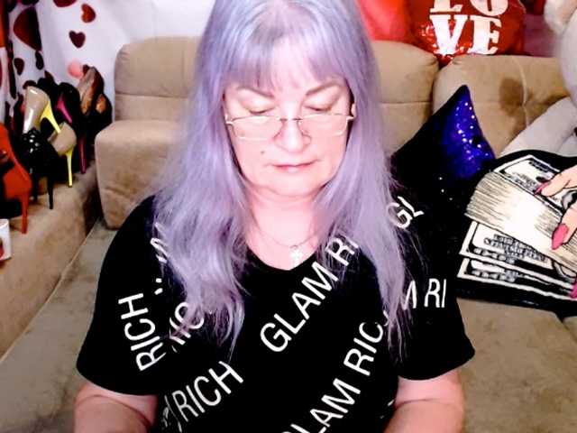 siberianberry's BongaCams show and profile