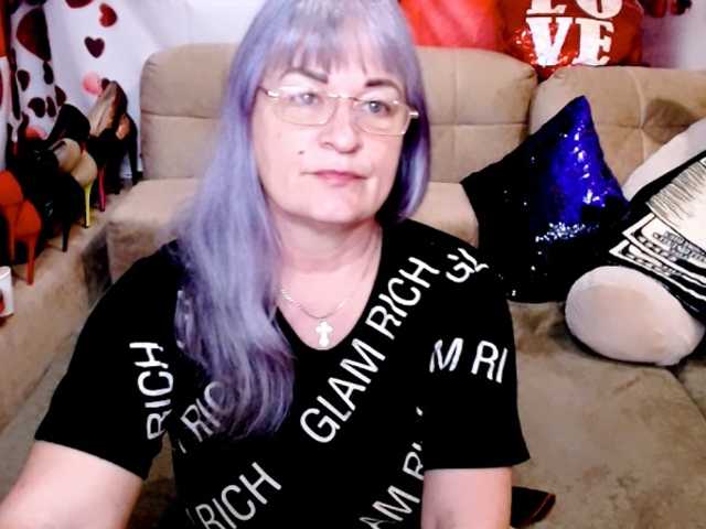 siberianberry's BongaCams show and profile