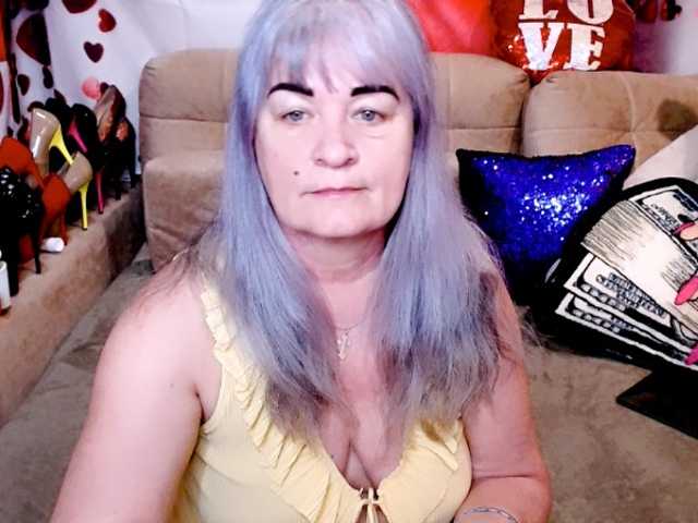 siberianberry's BongaCams show and profile