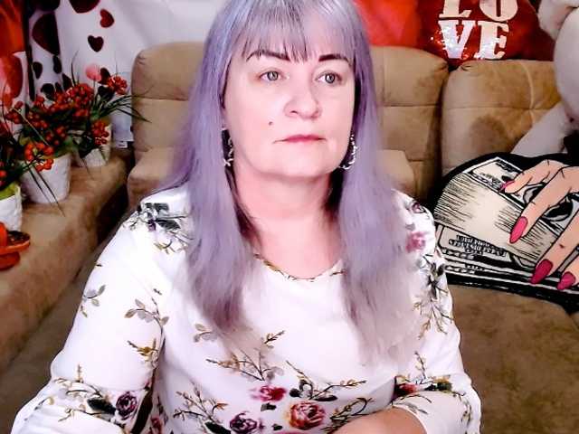 siberianberry's BongaCams show and profile