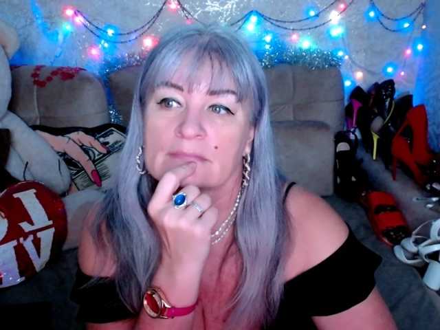 siberianberry's BongaCams show and profile