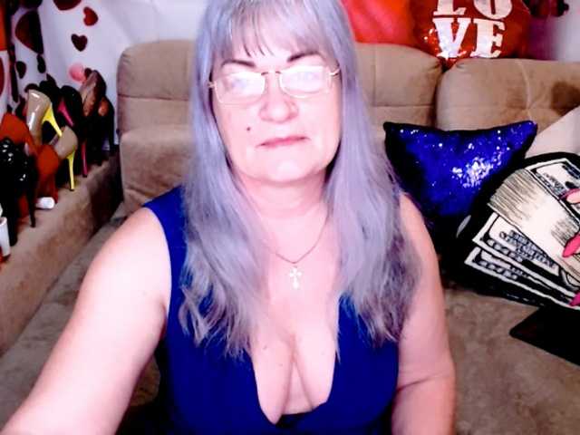 siberianberry Live Cam on BongaCams