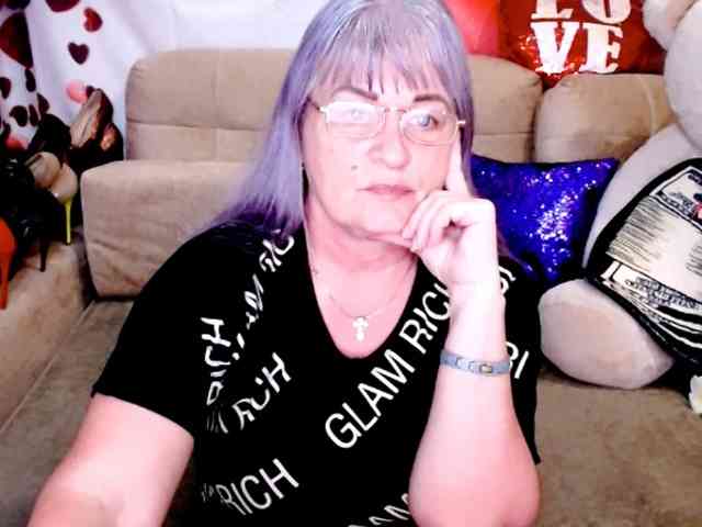 siberianberry Live Webcam on BongaCams