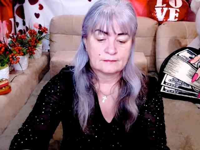 siberianberry Live Webcam on BongaCams