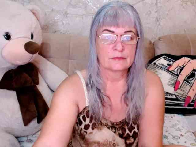 siberianberry Live Webcam on BongaCams