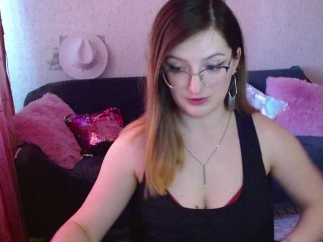 tastyariel's BongaCams show and profile