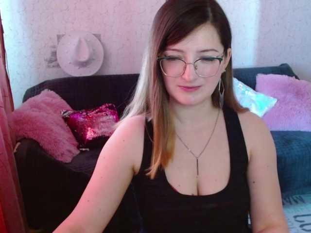 tastyariel's BongaCams show and profile
