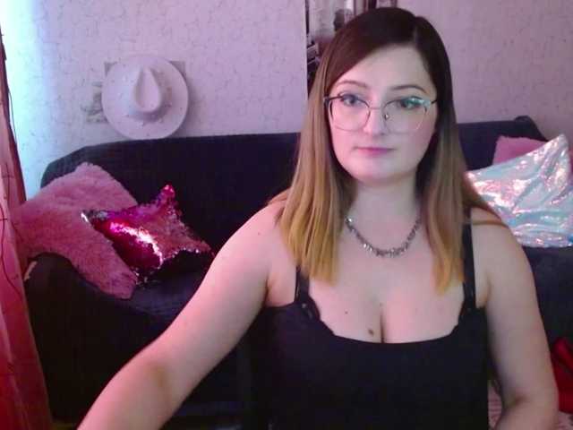 tastyariel's BongaCams show and profile