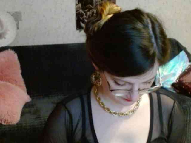 tastyariel tastyariel