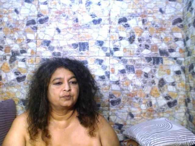 indianstar75's BongaCams show and profile