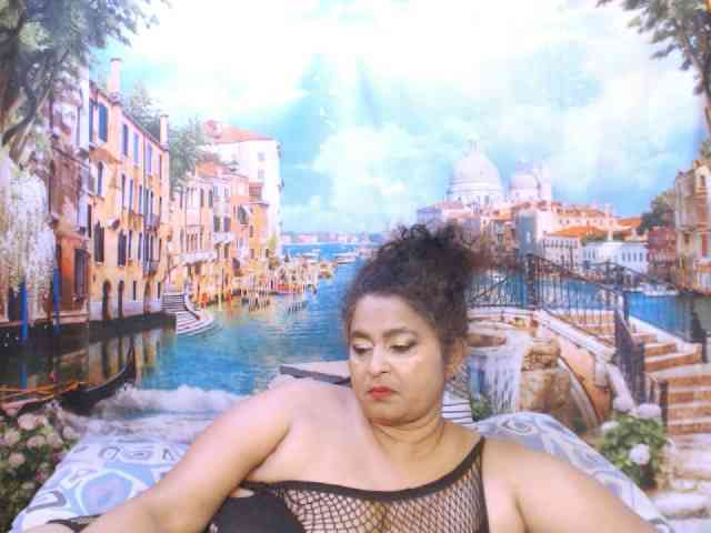 Indianstar75 webcam