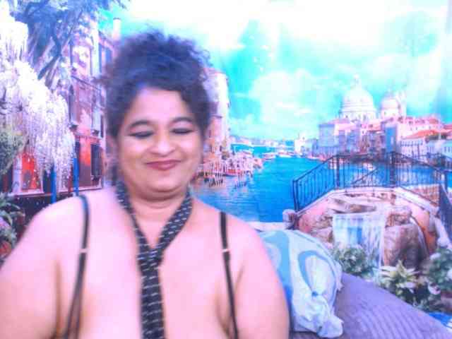 Indianstar75 webcam