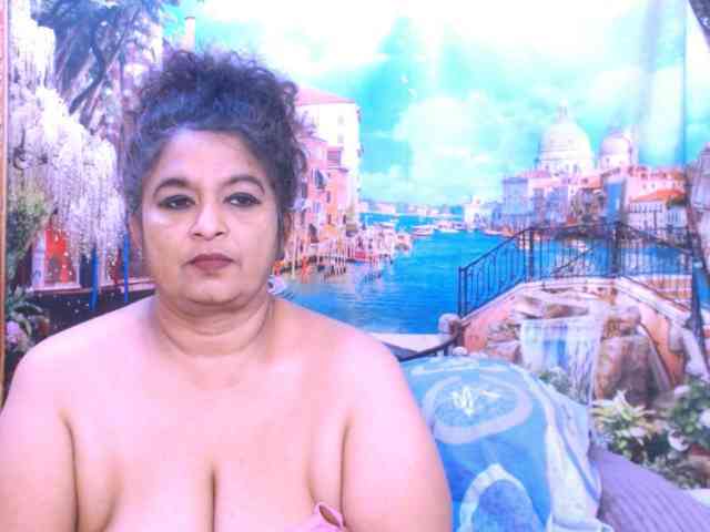 Indianstar75 webcam