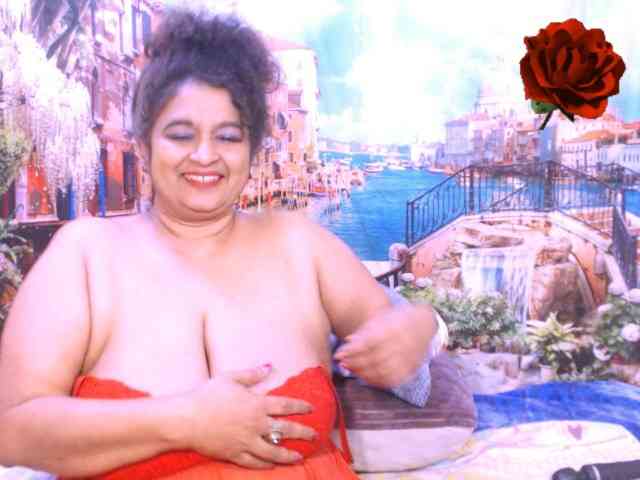 Indianstar75 webcam