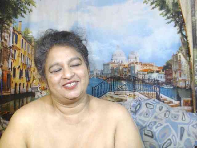 Indianstar75 webcam