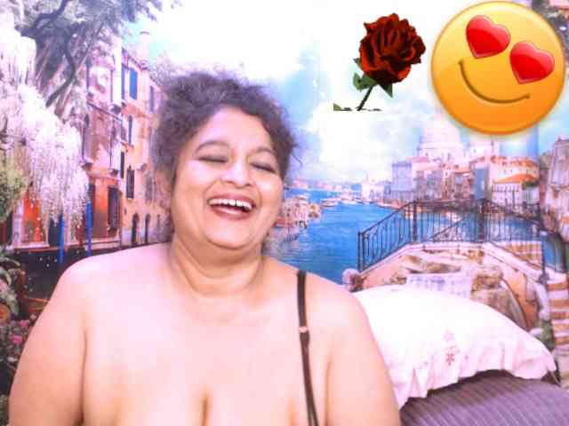 Indianstar75 webcam