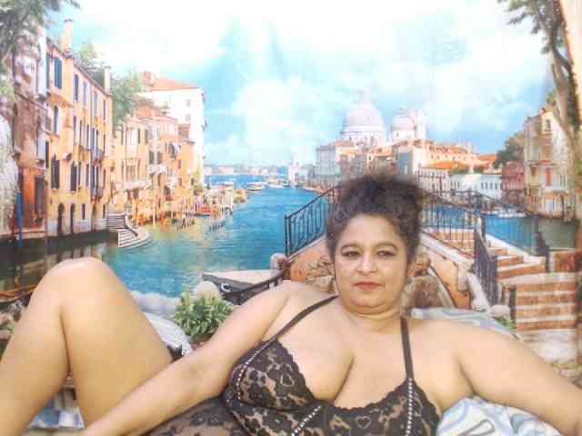 Indianstar75 webcam