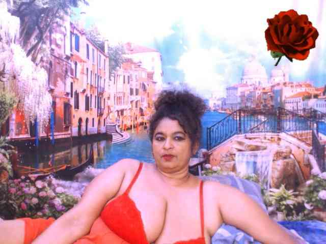 Indianstar75 webcam