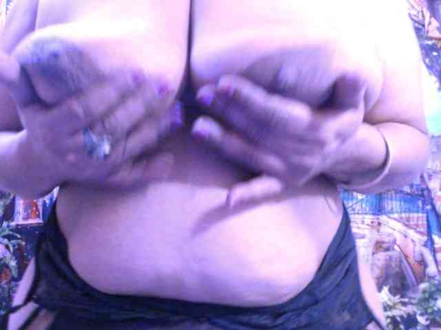 Indianstar75 webcam