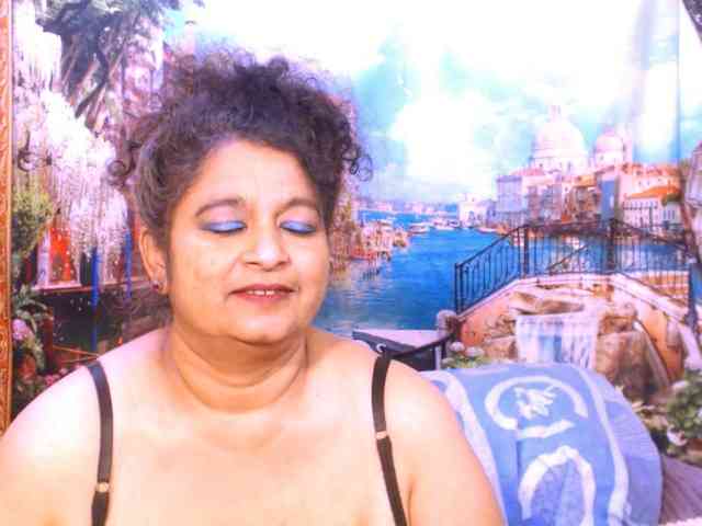 Indianstar75 webcam