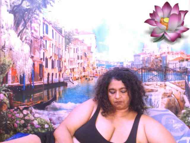 Indianstar75 webcam