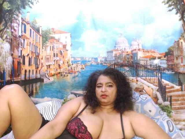 Indianstar75 webcam