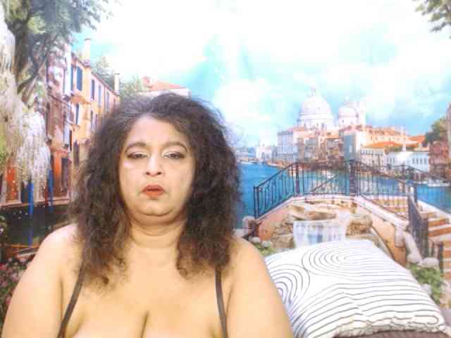 Indianstar75 webcam