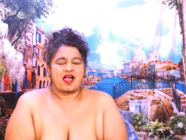 Indianstar75 webcam