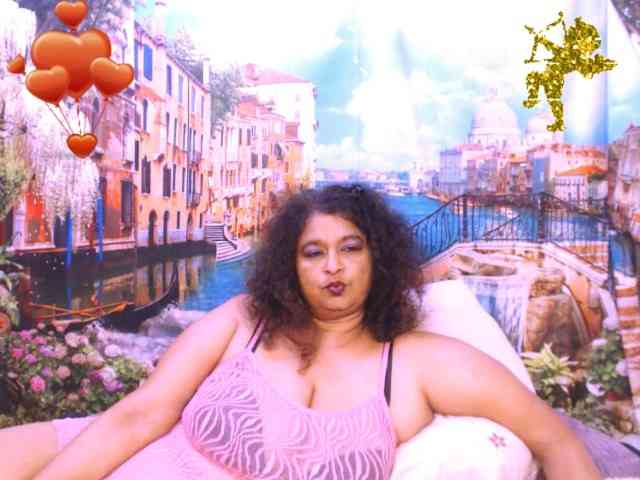 Indianstar75 webcam