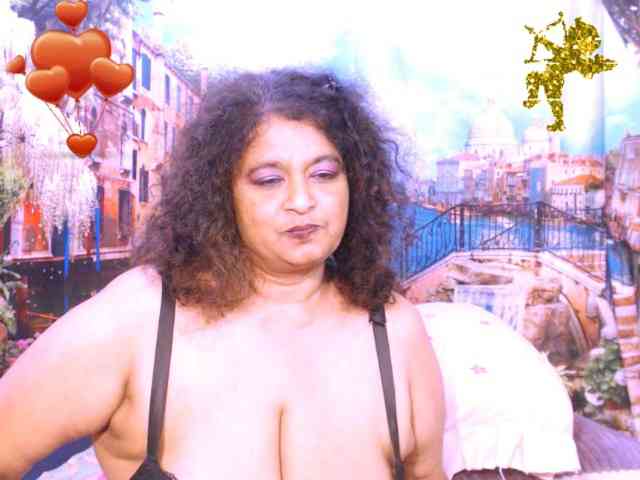 Indianstar75 webcam