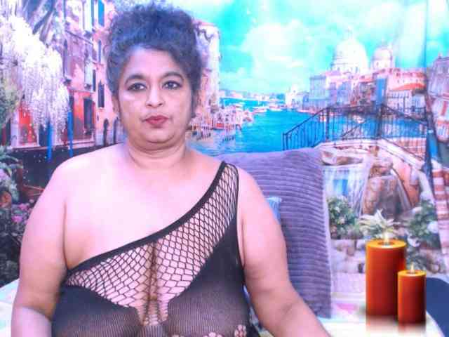 Indianstar75 webcam