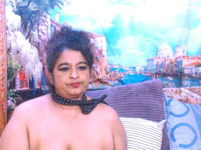 Indianstar75 webcam