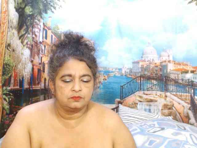 Indianstar75 webcam