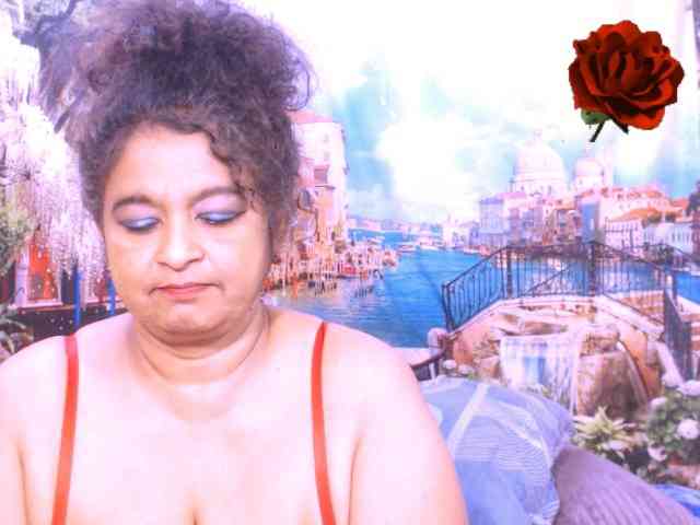 Indianstar75 webcam