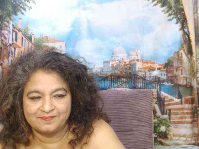 Indianstar75 webcam