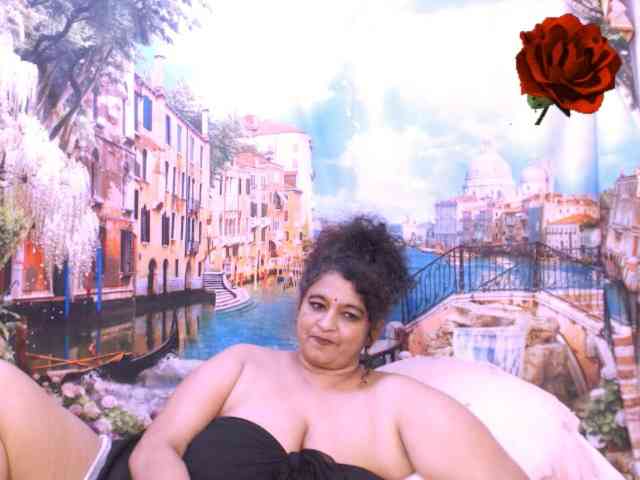 Indianstar75 webcam