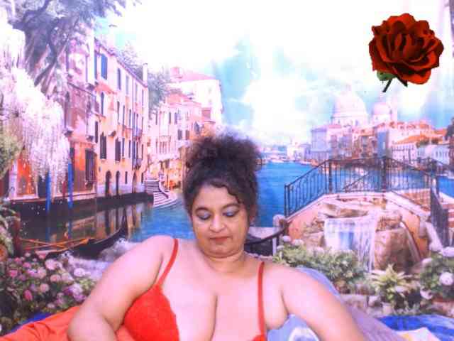 Indianstar75 webcam