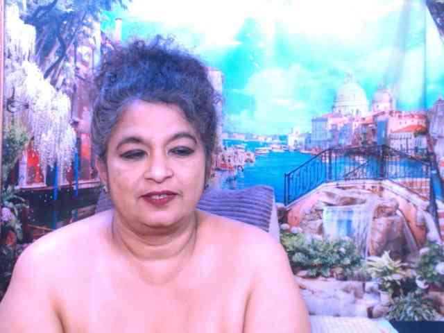 Indianstar75 webcam