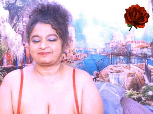 Indianstar75 webcam