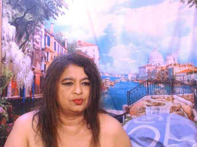 Indianstar75 webcam