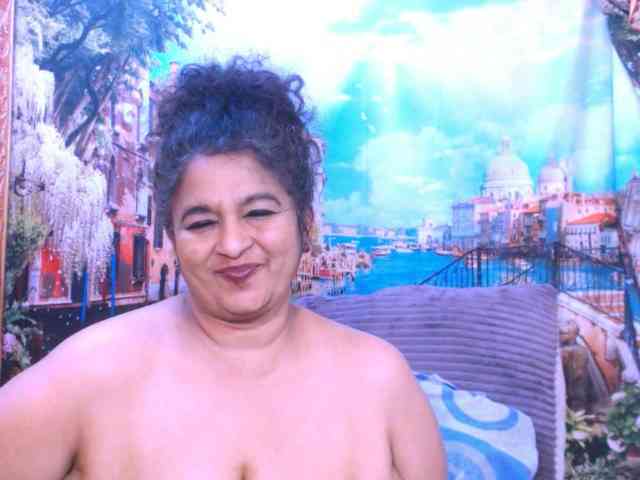 Indianstar75 webcam