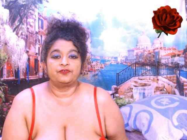 Indianstar75 webcam