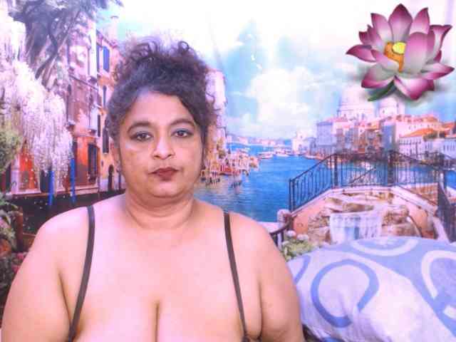 Indianstar75 webcam